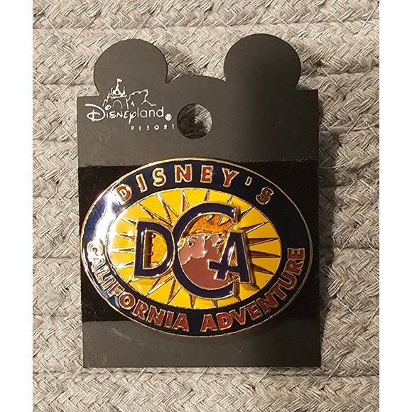 New Disneyland Resort, Disney California Adventure Pin - Picture 1 of 2